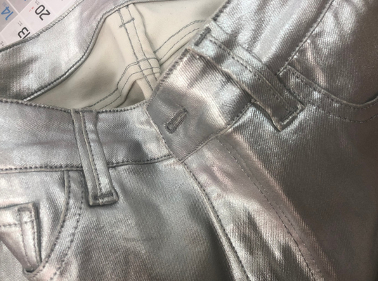 Çin'de yapılmış kadınlar için PU denim kumaş ceket gümüş renk altın mavi pembe renk özel