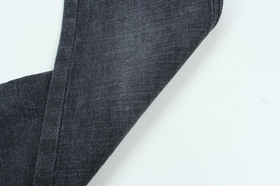 11.2 Oz Siyah ve Siyah Arka Taraf Çapraz Çapraz Denim Kumaş