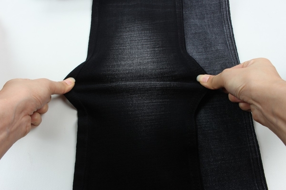 11.2 Oz Siyah ve Siyah Arka Taraf Çapraz Çapraz Denim Kumaş
